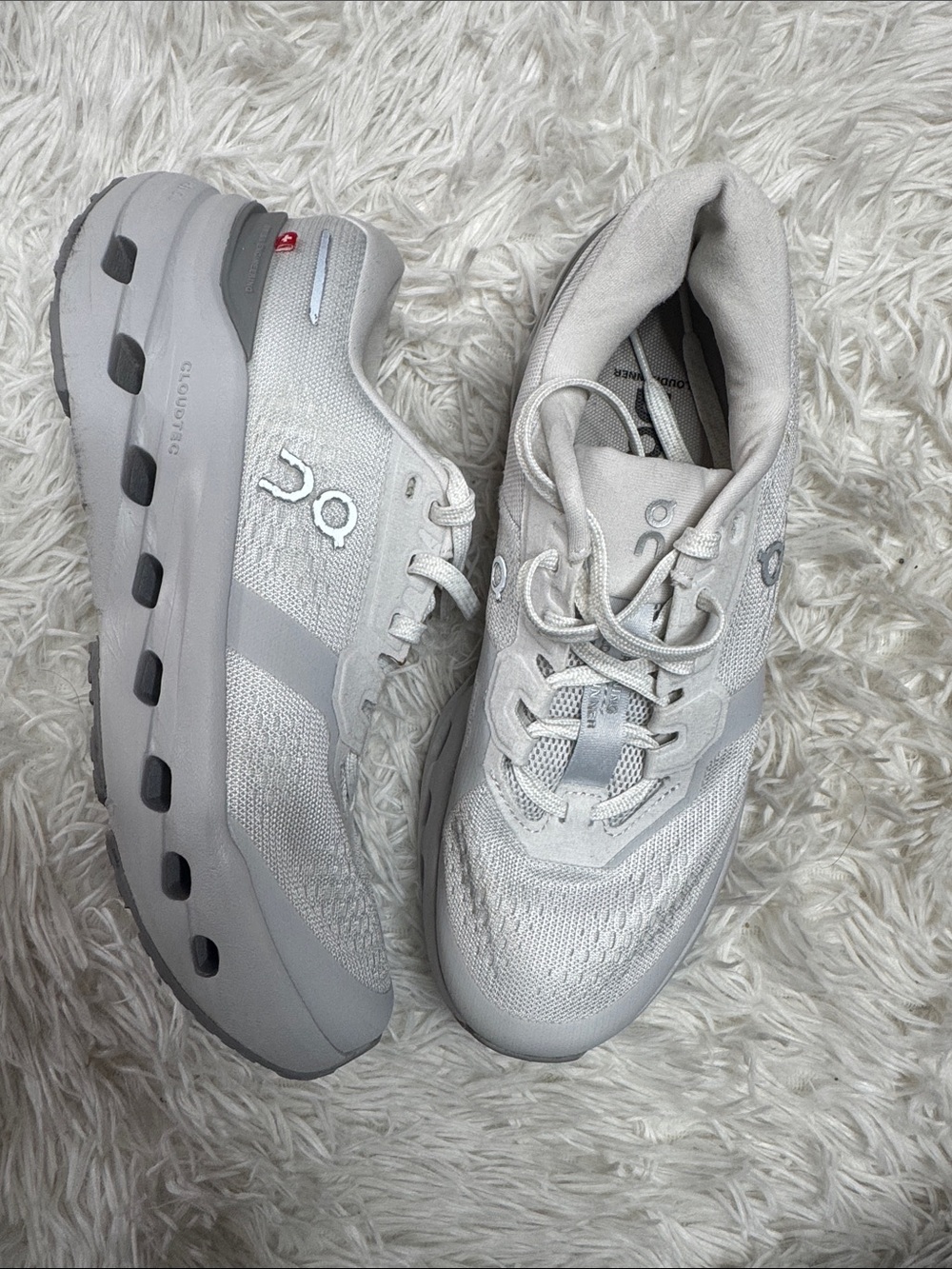 On Running Women's Lightweight Athletic Sneakers in Light Gray